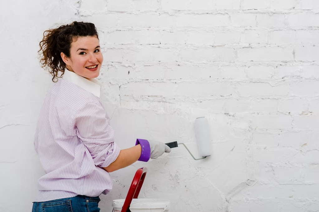 Painting New Plaster: Tips and Techniques for a Flawless Finish